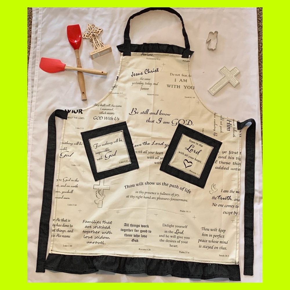 Handmade Apron W/ matching bandana headband (new)